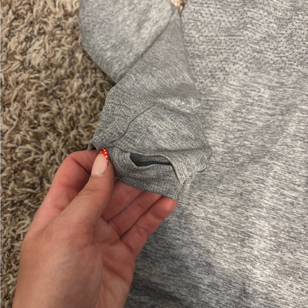 Lululemon long sleeve swiftly tech - Picture 2 of 6